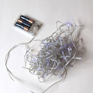 Battery-Powered String Lights with Silver Wire